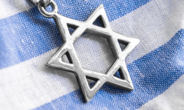 More than 400 Jewish facilities received false bomb threats this weekend, non-profit says