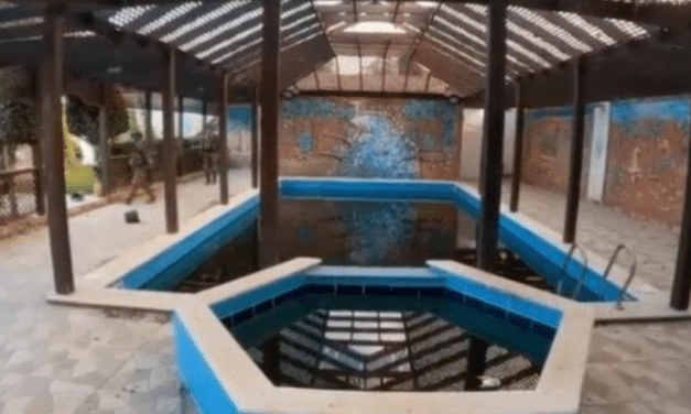 ‘If this is a siege, let me live in a siege’ – journalist describes luxury living in Gaza