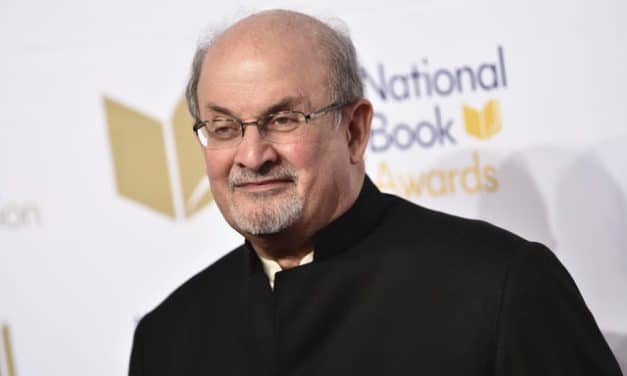 Salman Rushdie warns against ‘Taliban-like’ Palestinian state, rips pro-Hamas demonstrators